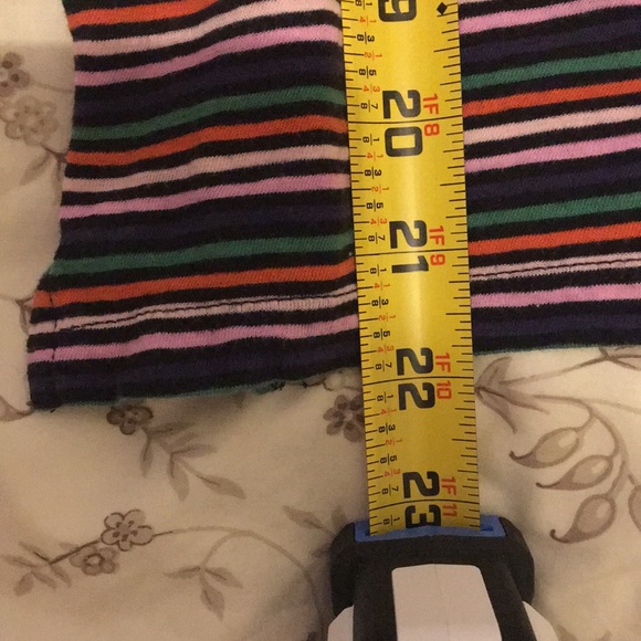 Madewell Whisper Cotton V-Neck Pocket Tee - Picture 6 of 6